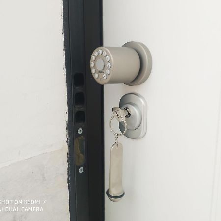 Aurisa Apartment Bari Exterior foto