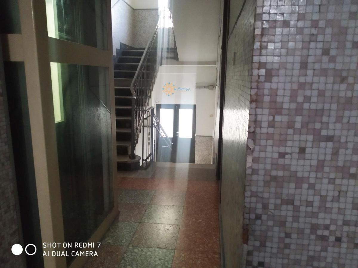Aurisa Apartment Bari Exterior foto