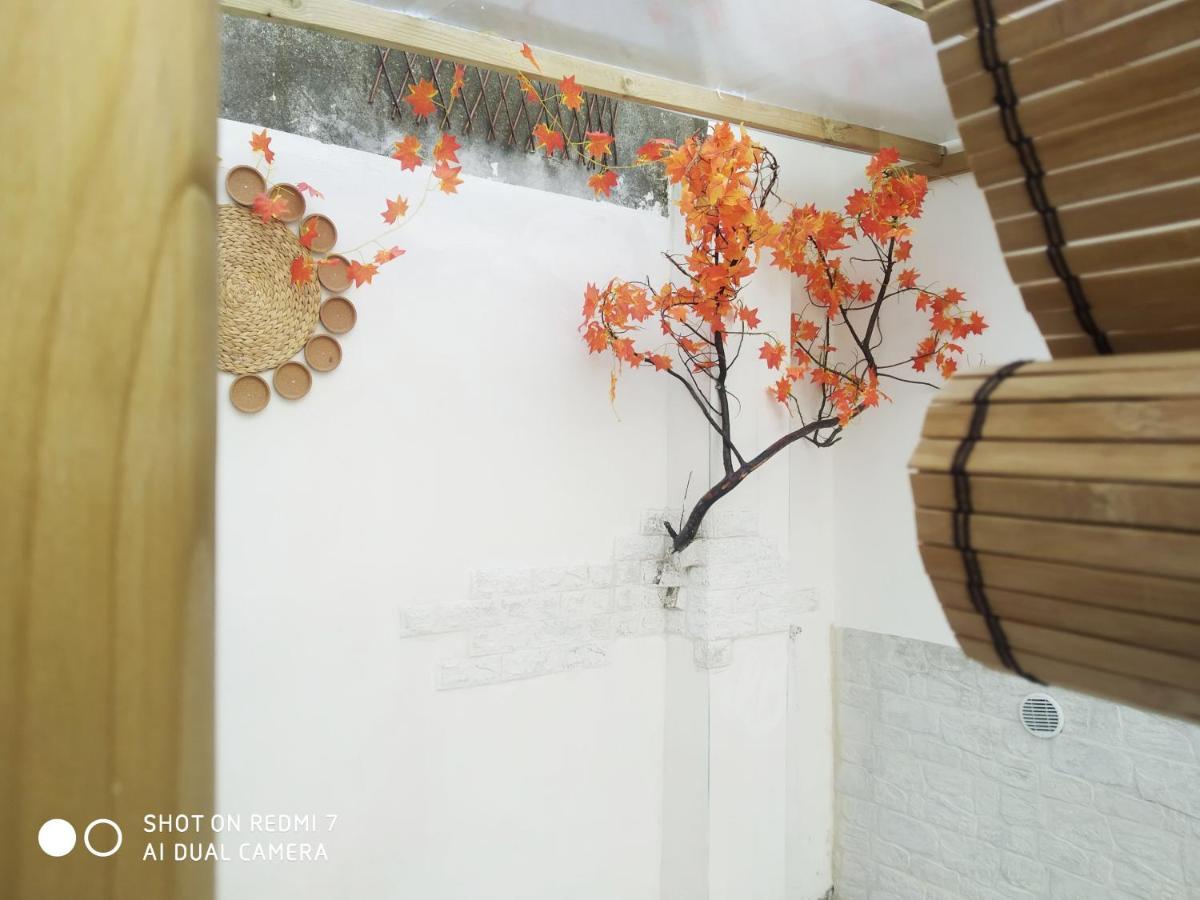 Aurisa Apartment Bari Exterior foto